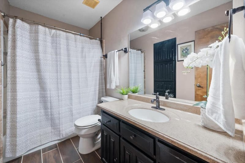2508 Mardell Drive, Arlington TX 76016 - Photo 13