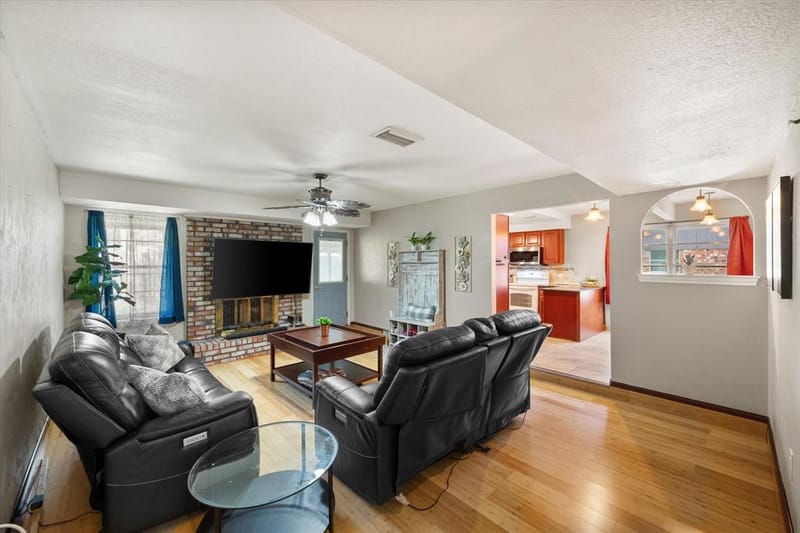 2508 Mardell Drive, Arlington TX 76016