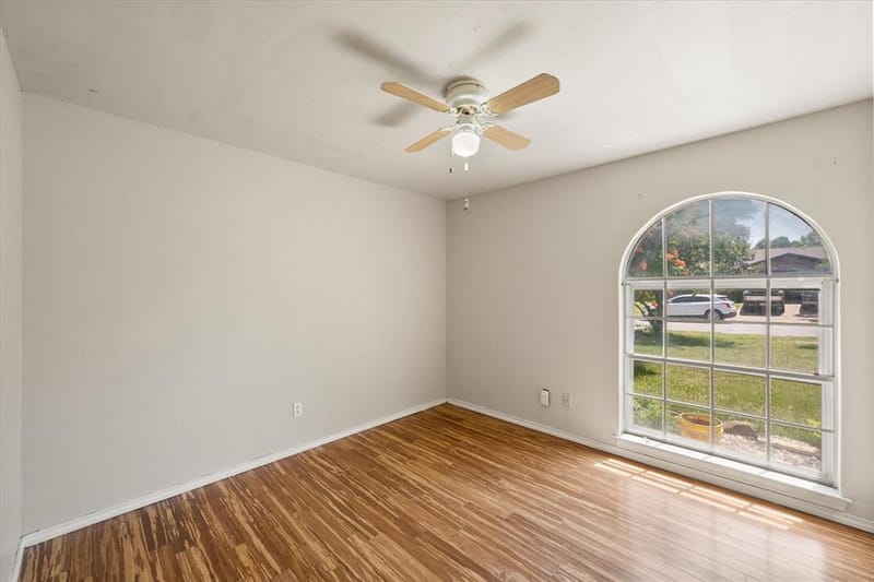 2508 Mardell Drive, Arlington TX 76016 - Photo 14