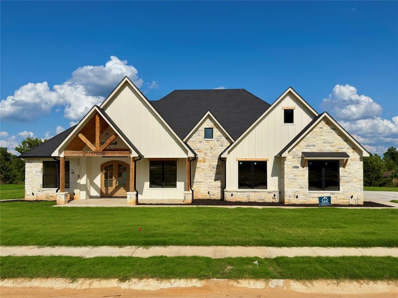 17038 Woodcrest Circle, Lindale TX 75771 - Photo 3