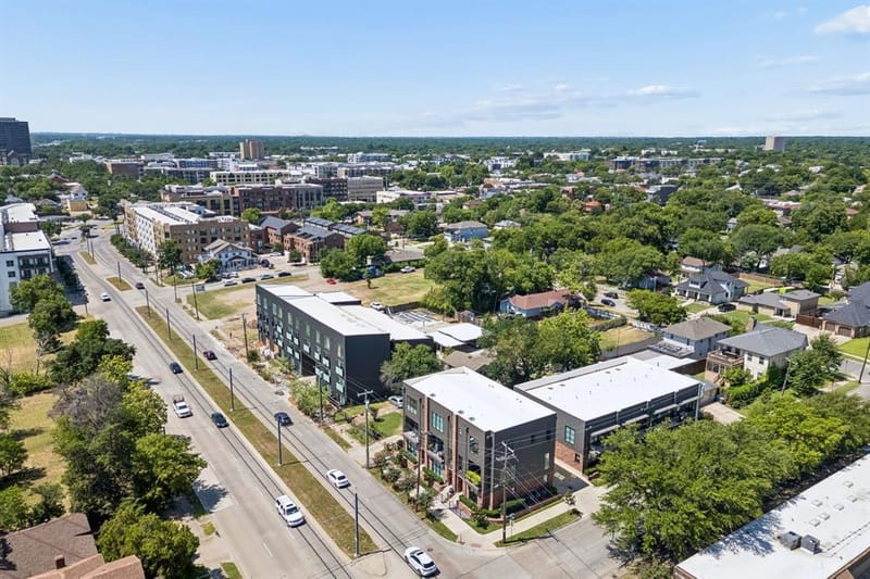 737 N Zang Boulevard # 103, Dallas TX 75208 - Photo 27