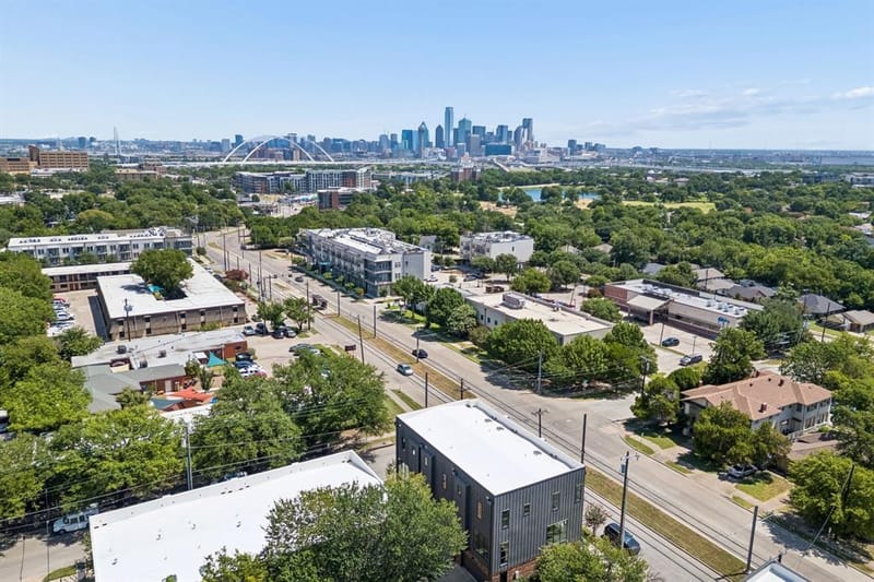 737 N Zang Boulevard # 103, Dallas TX 75208 - Photo 24