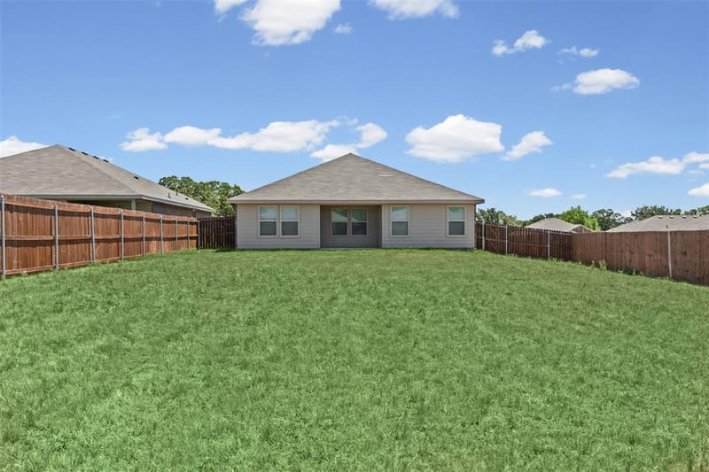 161 Anderson Mill Street, Azle TX 76020 - Photo 32