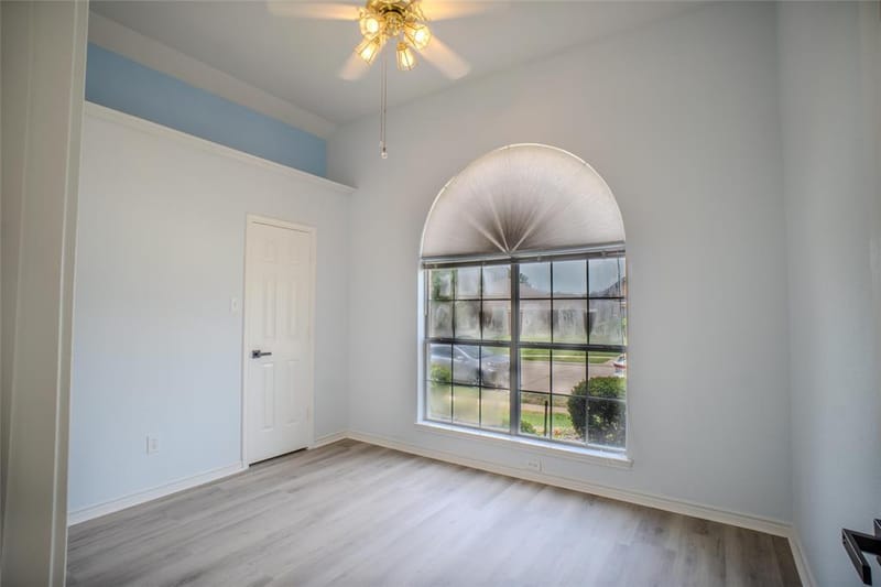 1806 Frosted Hill Drive, Carrollton TX 75010 - Photo 15