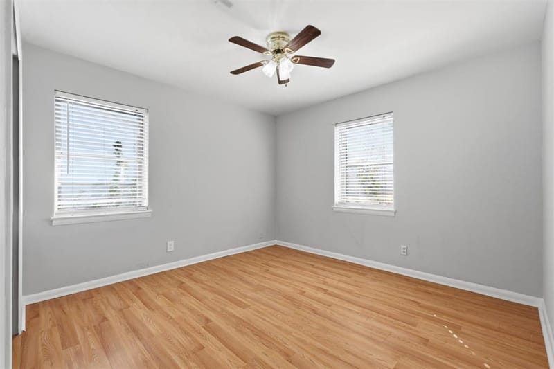 242 W Cober Drive, Grand Prairie TX 75051 - Photo 10