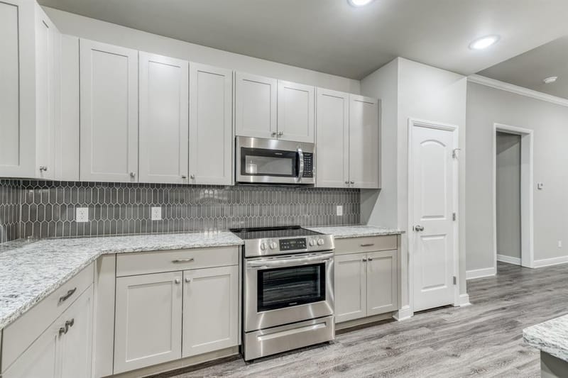 508 W 0AK Street, Weatherford TX 76086 - Photo 17