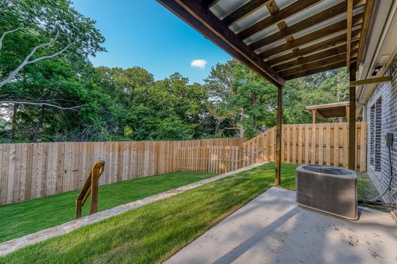 508 W 0AK Street, Weatherford TX 76086 - Photo 26