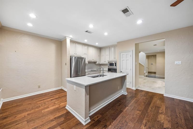 5126 Westgrove Drive # 5126, Dallas TX 75248 - Photo 8