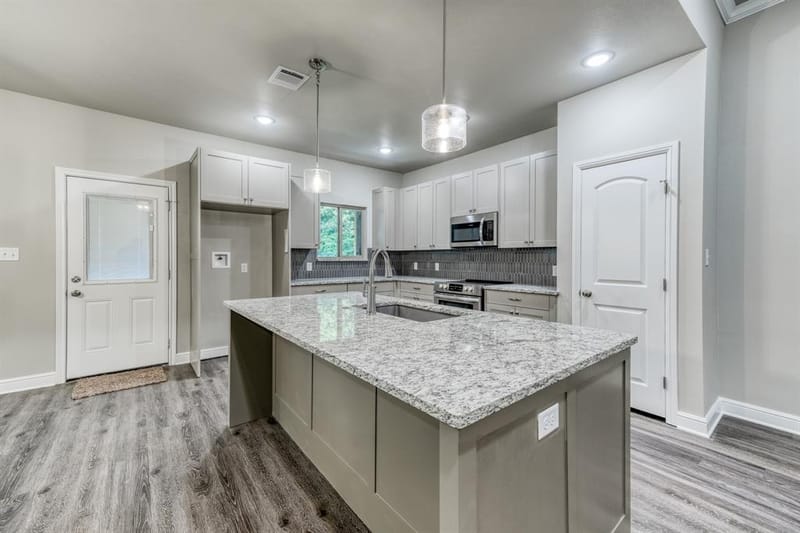 506 W OAK Street, Weatherford TX 76086 - Photo 14