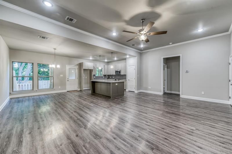 506 W OAK Street, Weatherford TX 76086 - Photo 11