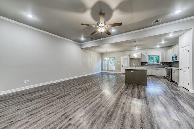 506 W OAK Street, Weatherford TX 76086 - Photo 8