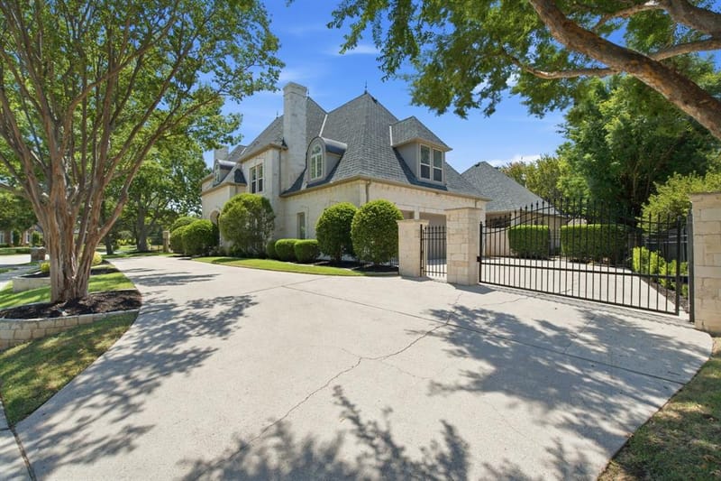 2001 Thames Trail, Colleyville TX 76034 - Photo 3