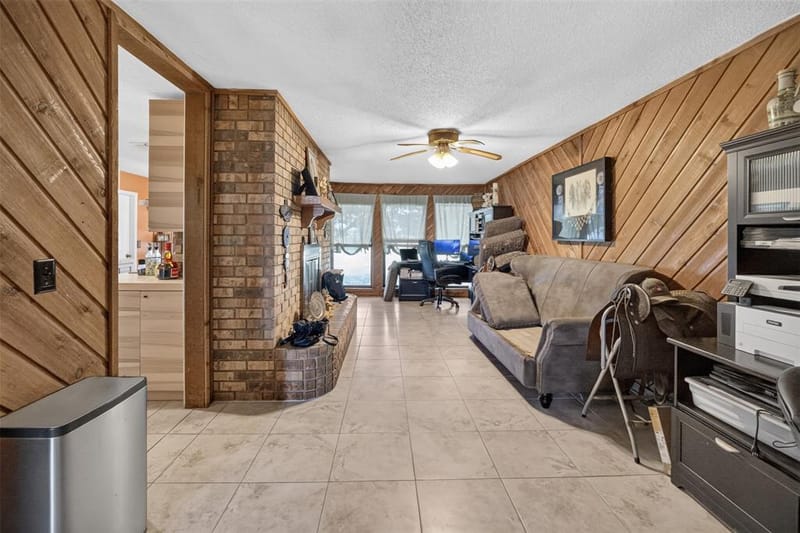 12501 Fm 2331, Godley TX 76044 - Photo 26