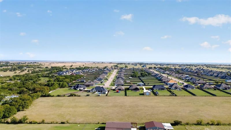 12501 Fm 2331, Godley TX 76044 - Photo 11