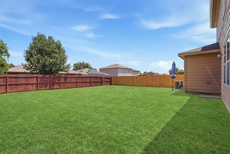 612 Lazy Crest Drive, Fort Worth TX 76140 - Photo 32
