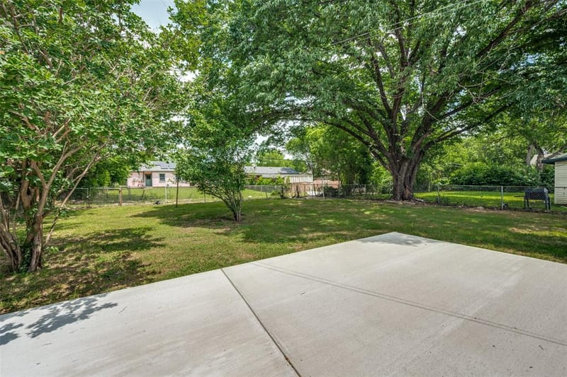 4401 Forbes Street, Fort Worth TX 76105 - Photo 22