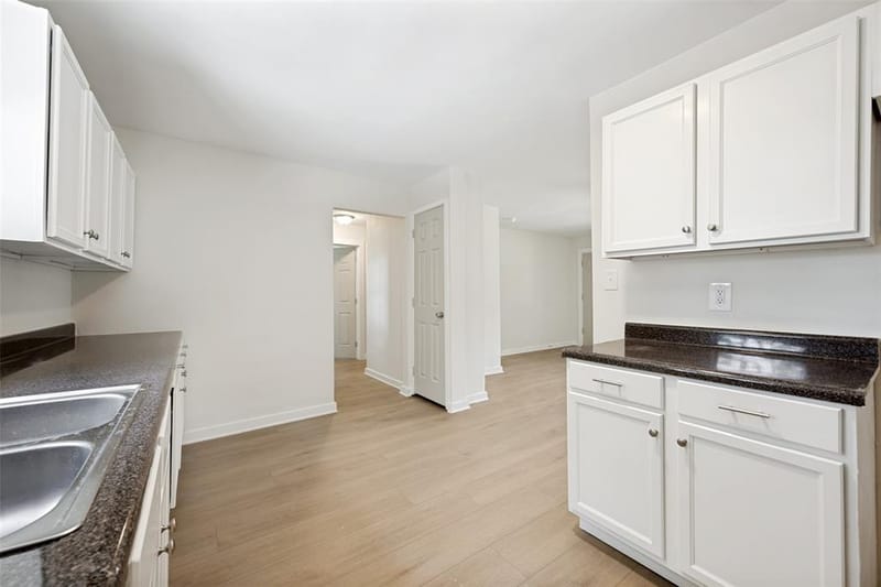 4401 Forbes Street, Fort Worth TX 76105 - Photo 8