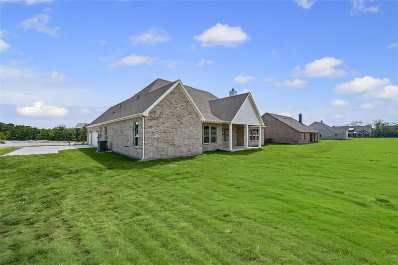 705 Water Side Drive, Van Alstyne TX 75495 - Photo 36