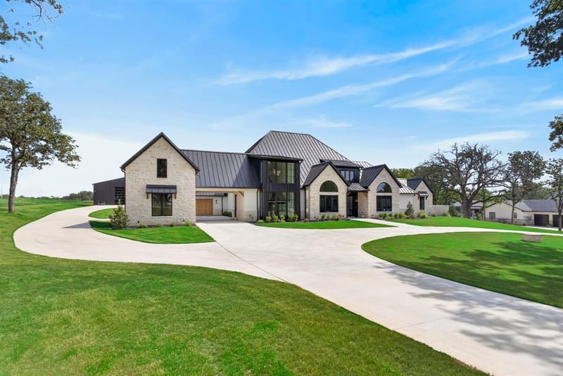 536 Royal Santana Run, Weatherford TX 76087 - Photo 7