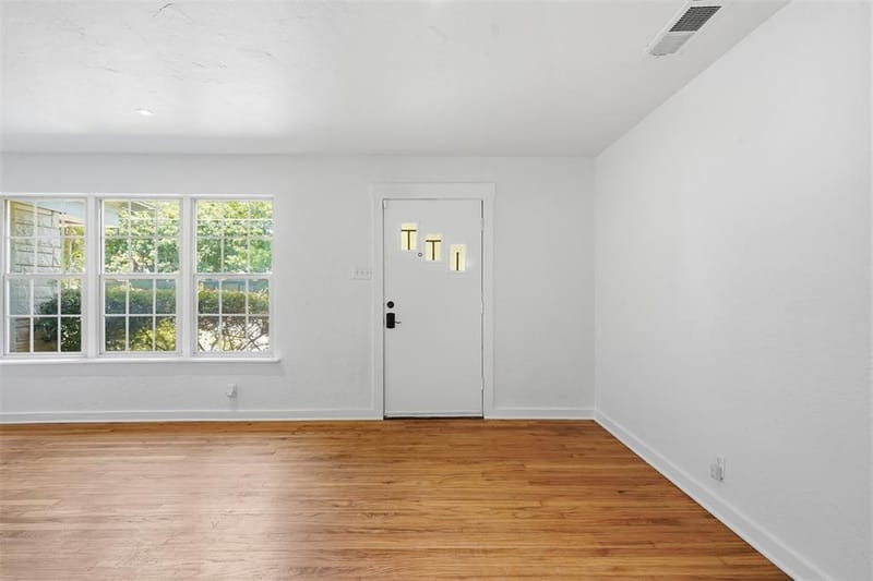 1907 S Tyler Street, Dallas TX 75224 - Photo 5