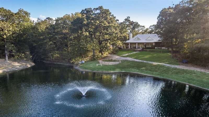 1473 County Road 2980, Windom TX 75492