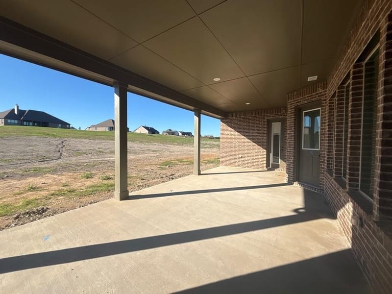 703 Water Side Drive, Van Alstyne TX 75495 - Photo 10