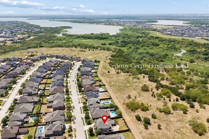2261 Hideaway Pointe Drive, Little Elm TX 75068 - Photo 2