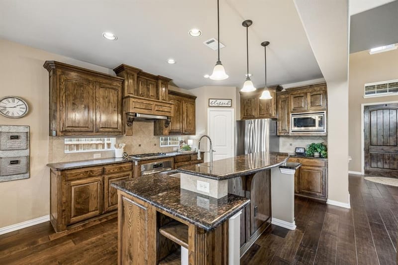 2261 Hideaway Pointe Drive, Little Elm TX 75068 - Photo 13