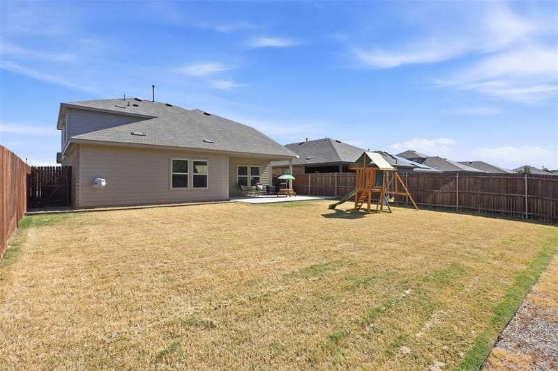 2200 Rustling Oaks Drive, Denton TX 76209 - Photo 38