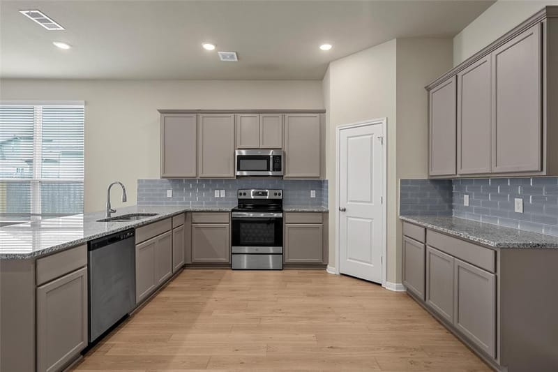 3205 Dottavio Road, Lorena TX 76655 - Photo 11