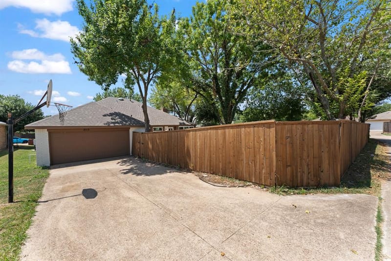2113 Cedarwood Drive, Garland TX 75040 - Photo 27