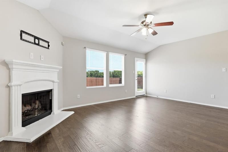 652 Lincoln Avenue, Lavon TX 75166 - Photo 10