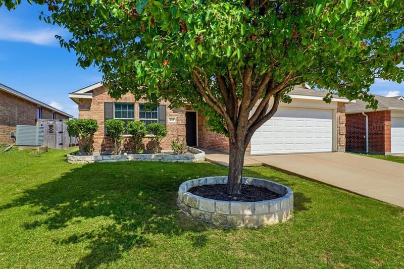 652 Lincoln Avenue, Lavon TX 75166 - Photo 4