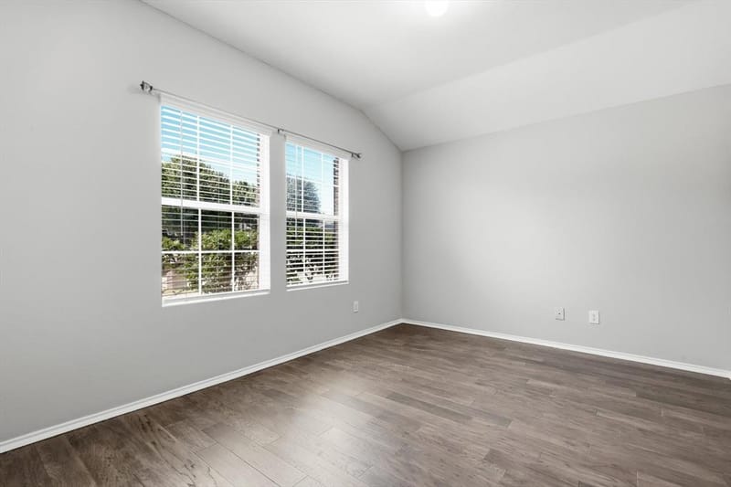 652 Lincoln Avenue, Lavon TX 75166 - Photo 8