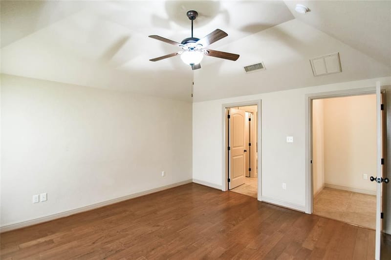 202 Captains Court, Granbury TX 76049 - Photo 22