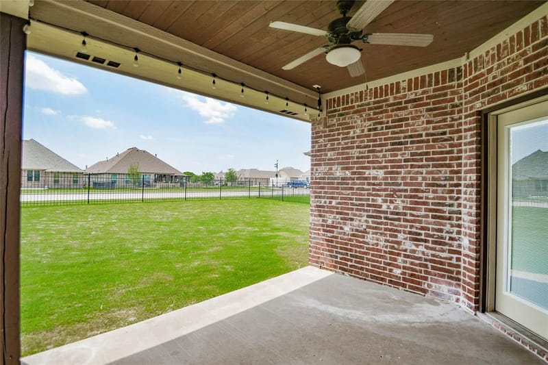 202 Captains Court, Granbury TX 76049 - Photo 32