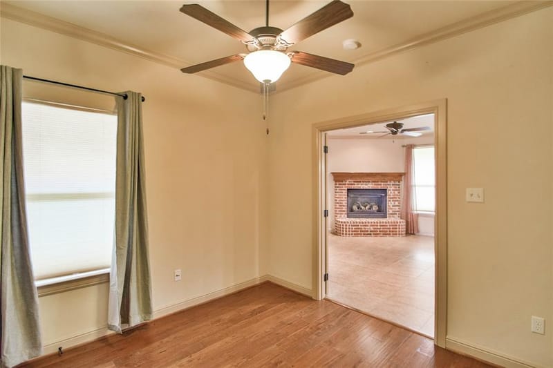 202 Captains Court, Granbury TX 76049 - Photo 20