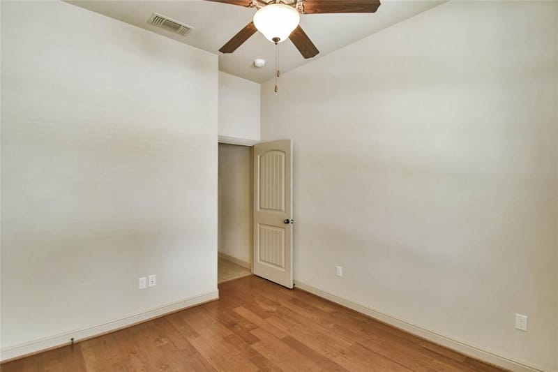 202 Captains Court, Granbury TX 76049 - Photo 30