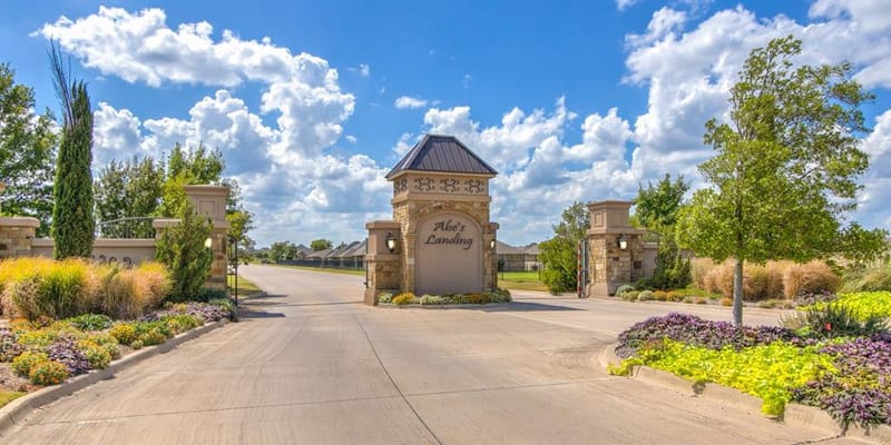 202 Captains Court, Granbury TX 76049 - Photo 38