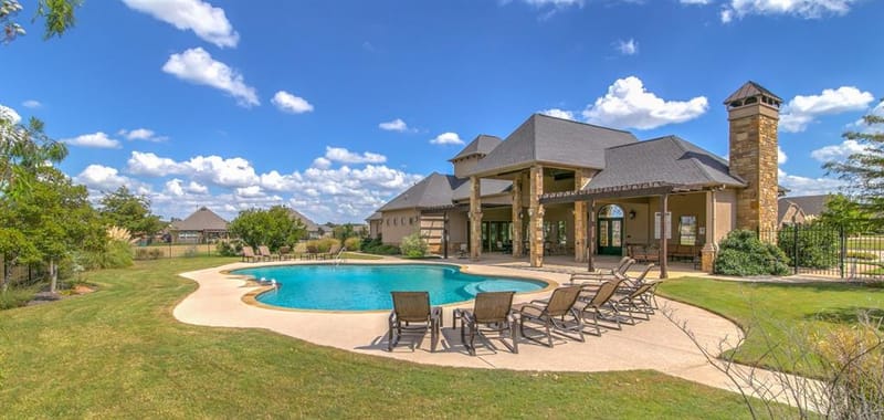 202 Captains Court, Granbury TX 76049 - Photo 37