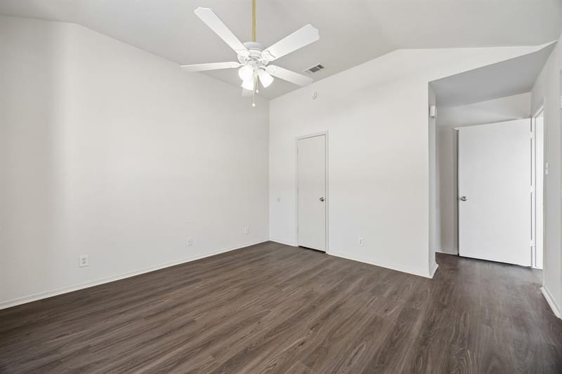 1041 Tennessee Trail, Arlington TX 76017 - Photo 18