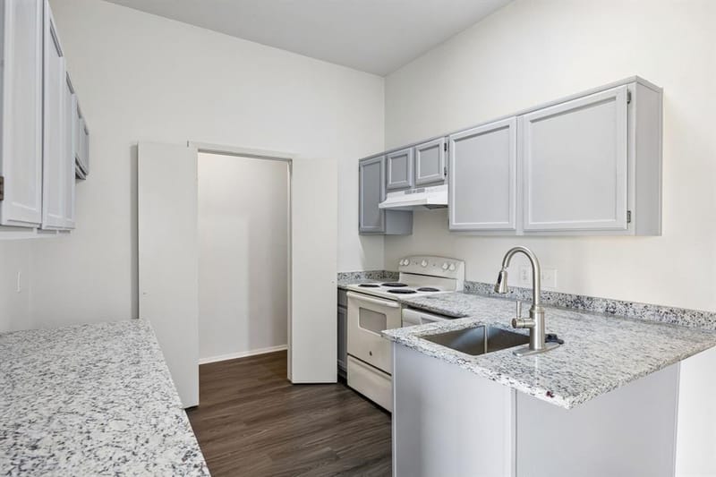 1041 Tennessee Trail, Arlington TX 76017 - Photo 11