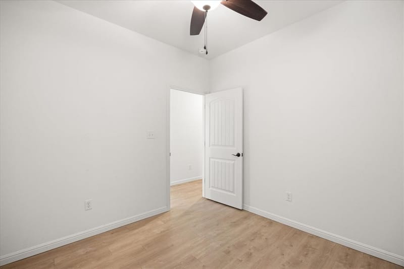511 W 5th Street, Tolar TX 76476 - Photo 13