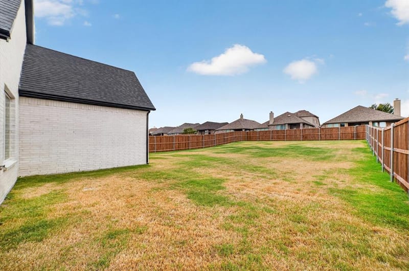 1011 Devonshire Drive S, Forney TX 75126 - Photo 29