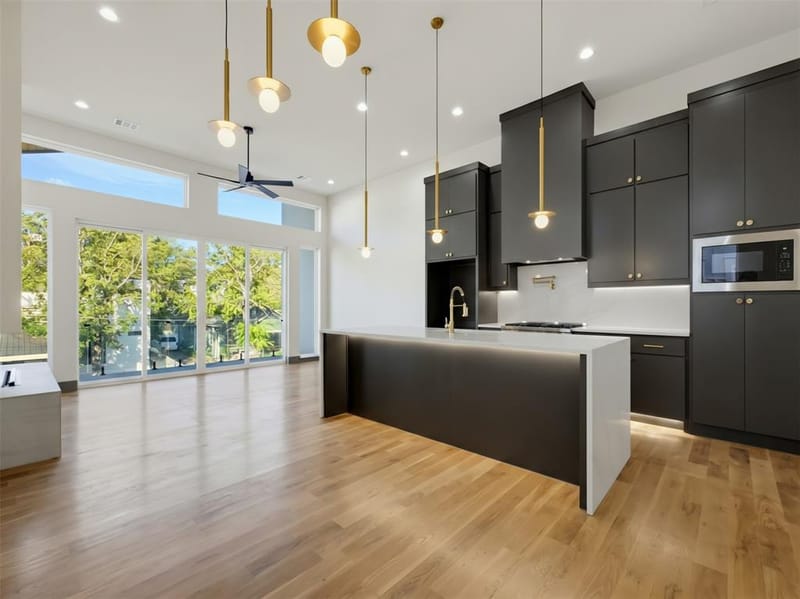 412 Avenue L, Dallas TX 75203 - Photo 2