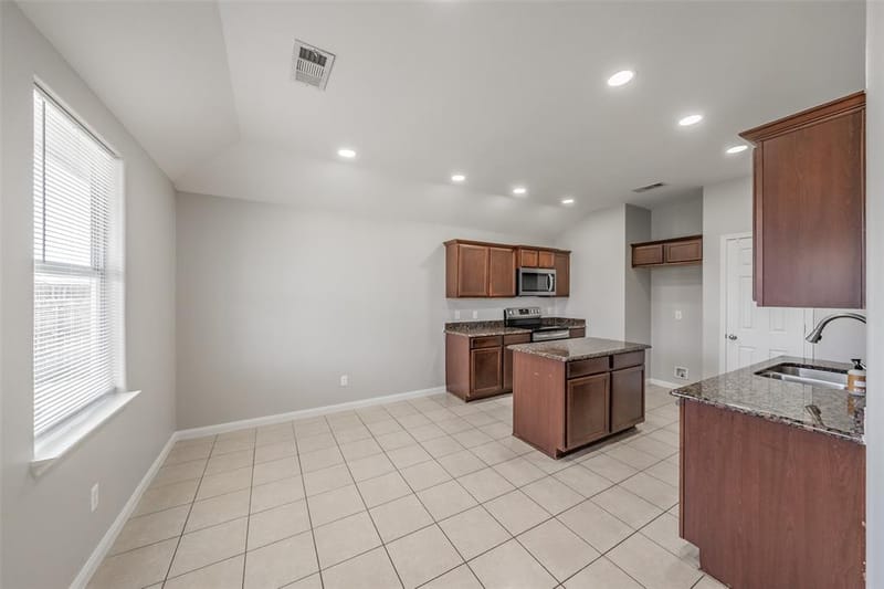 3304 Overstreet Lane, Royse City TX 75189 - Photo 9