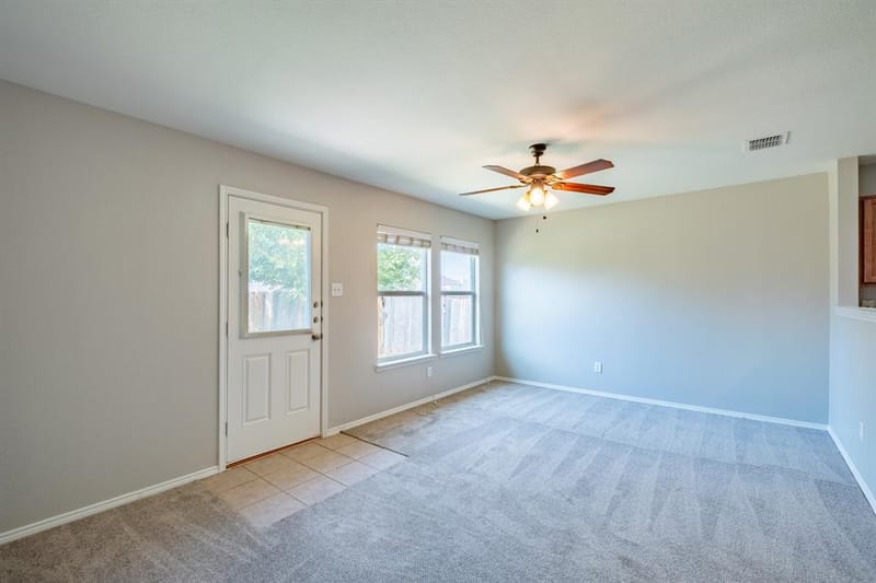 4605 Prairie Crossing Drive, Fort Worth TX 76244 - Photo 22