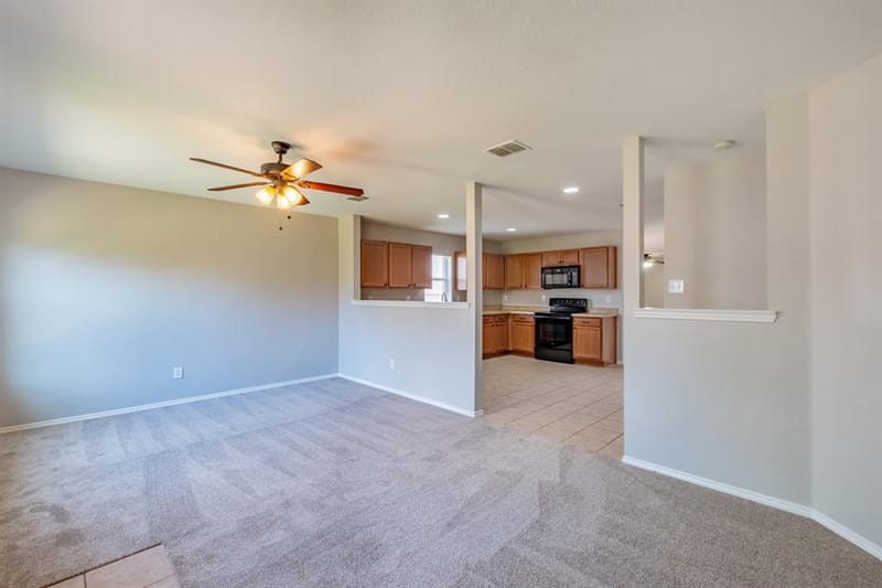 4605 Prairie Crossing Drive, Fort Worth TX 76244 - Photo 21