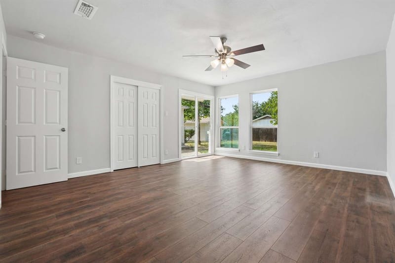 5001 Meadowbrook Drive, Fort Worth TX 76103 - Photo 22