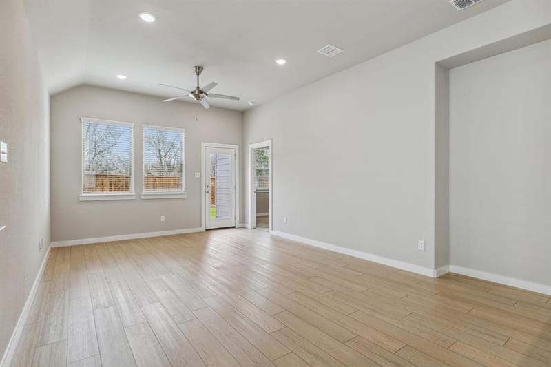 707 Knox River Drive, Princeton TX 75071 - Photo 15